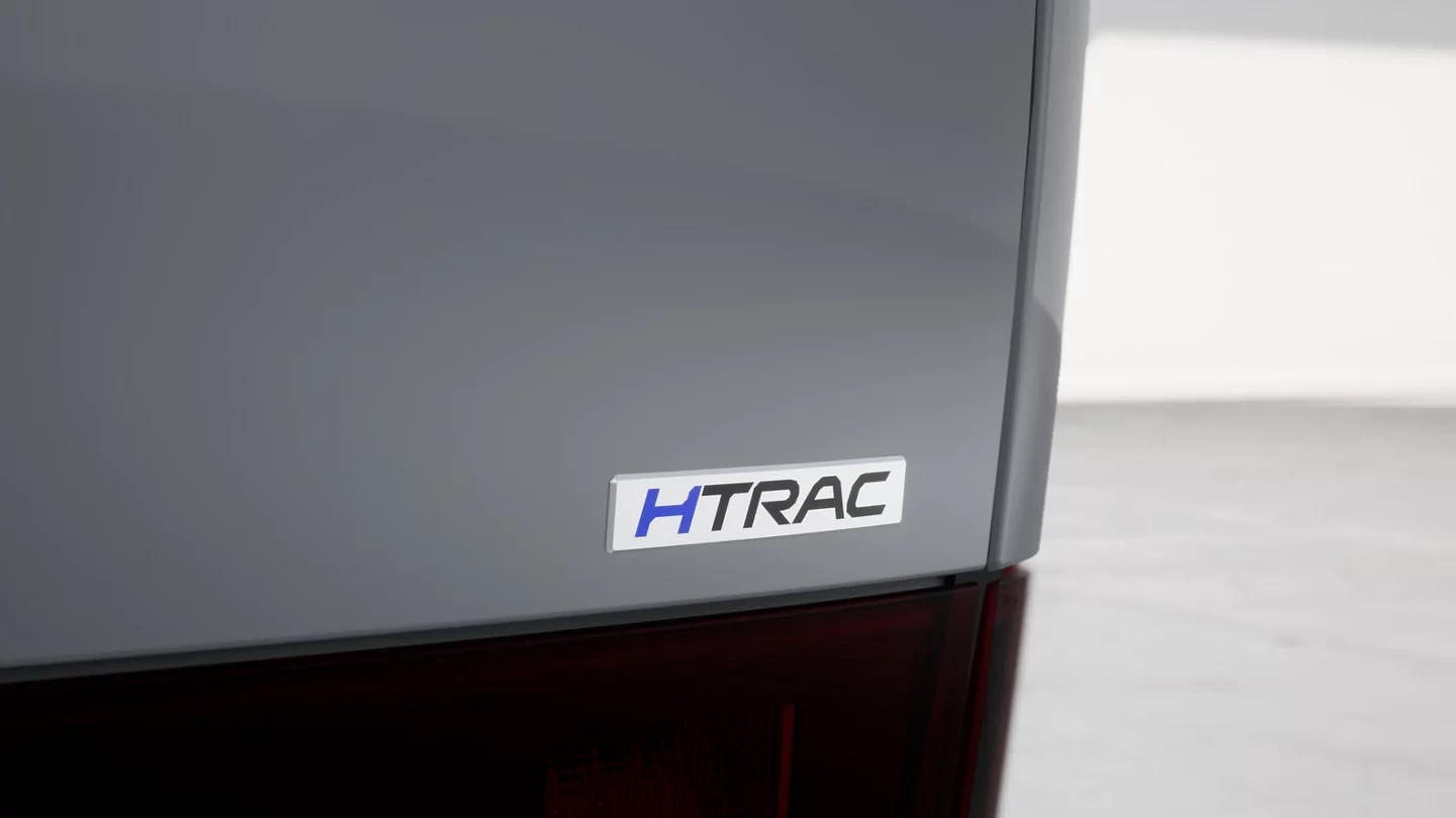 Hệ dẫn động HTRAC
