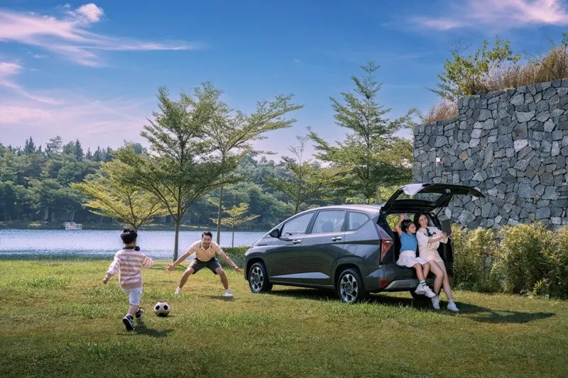 Hyundai Stargazer là chiếc xe của gia đình bạn